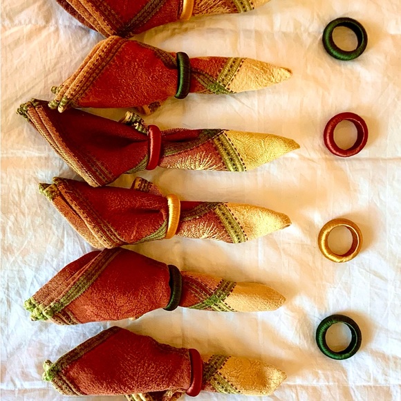 Fall leaves 🍁/holiday cotton napkins. Set of 8. - Picture 9 of 15